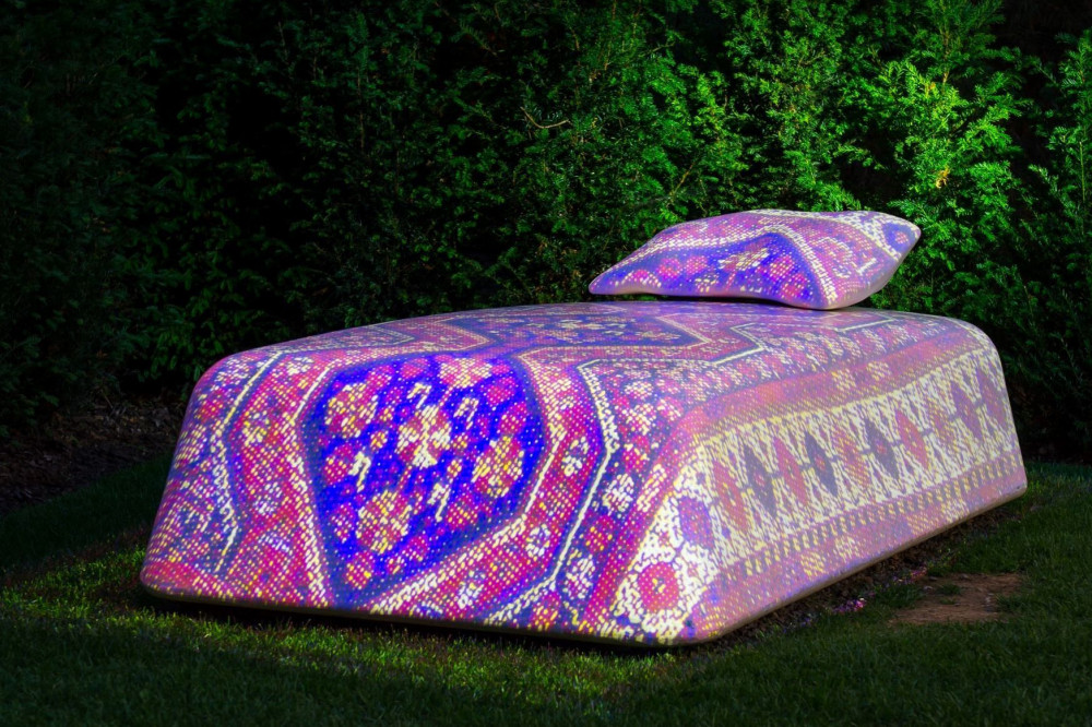 Fliegender Teppich oder Bett für Orientliebhaber?